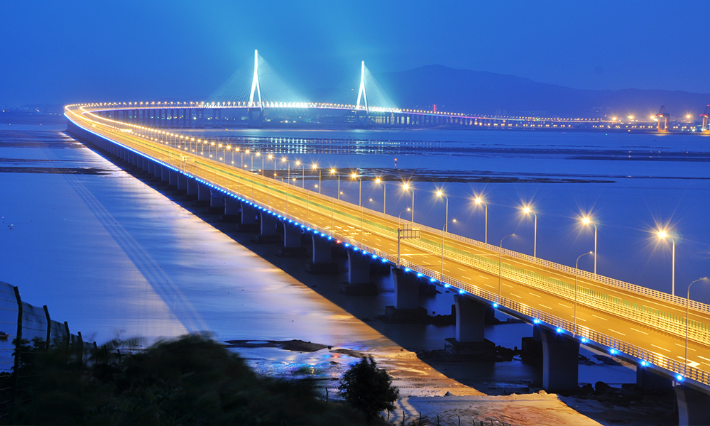 福建廈漳跨海大橋機電工程